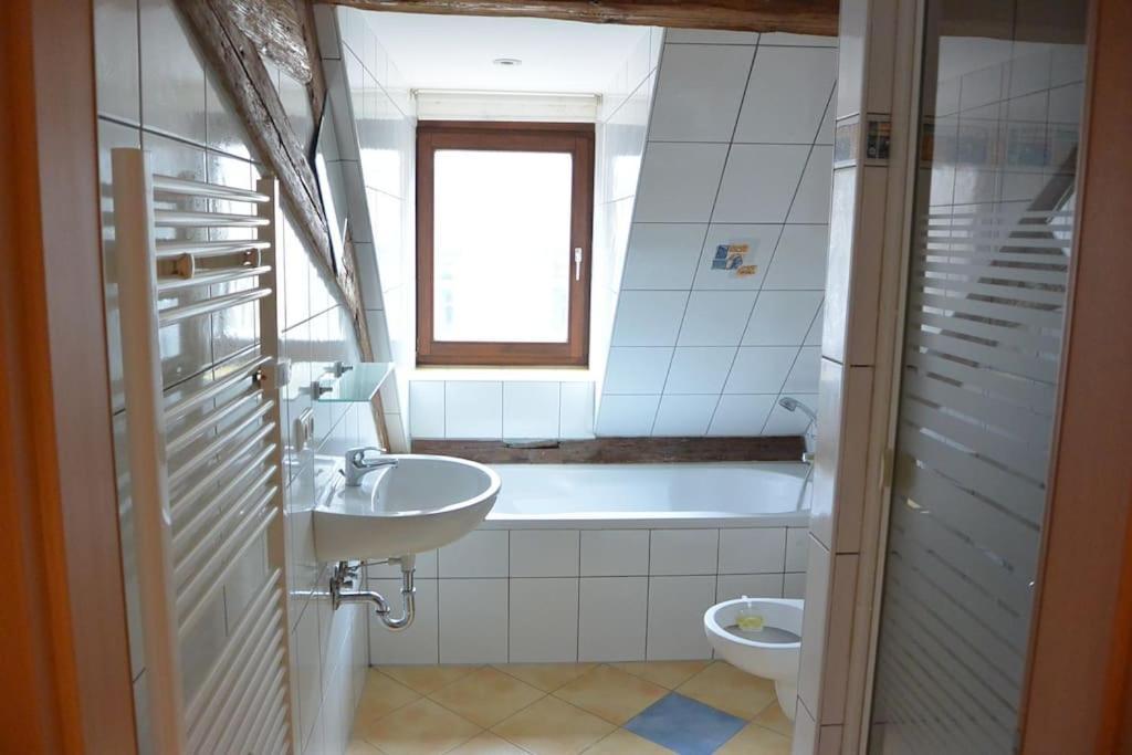 Apartment S10 In Bester Lage Stilvoll Im Zentrum Von Bayreuth Mit Klimaanlage Und Parkplatz Buitenkant foto