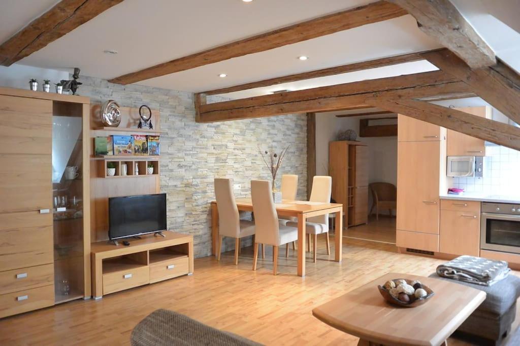 Apartment S10 In Bester Lage Stilvoll Im Zentrum Von Bayreuth Mit Klimaanlage Und Parkplatz Buitenkant foto